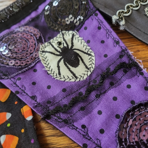 Handmade Halloween Bunting - Picture 6 of 16